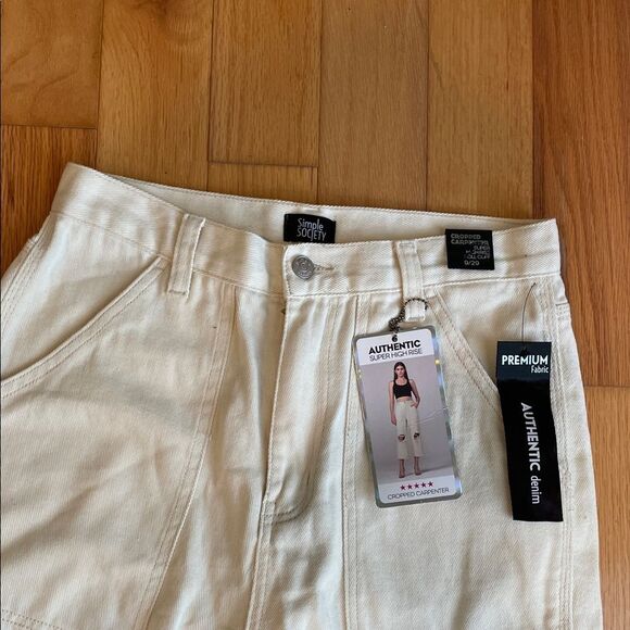Trendy Cream Women's Cropped Pants - Picture 2 of 9